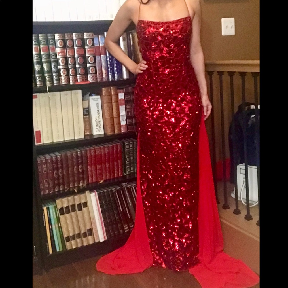 Sherri hill sequin dress prom pageant red size 2 cape included